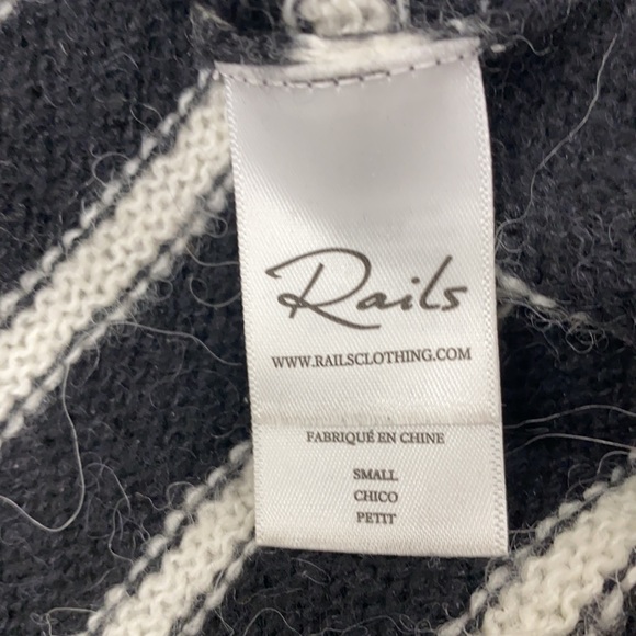 Rails “Perci” sweater Size small - Picture 4 of 8
